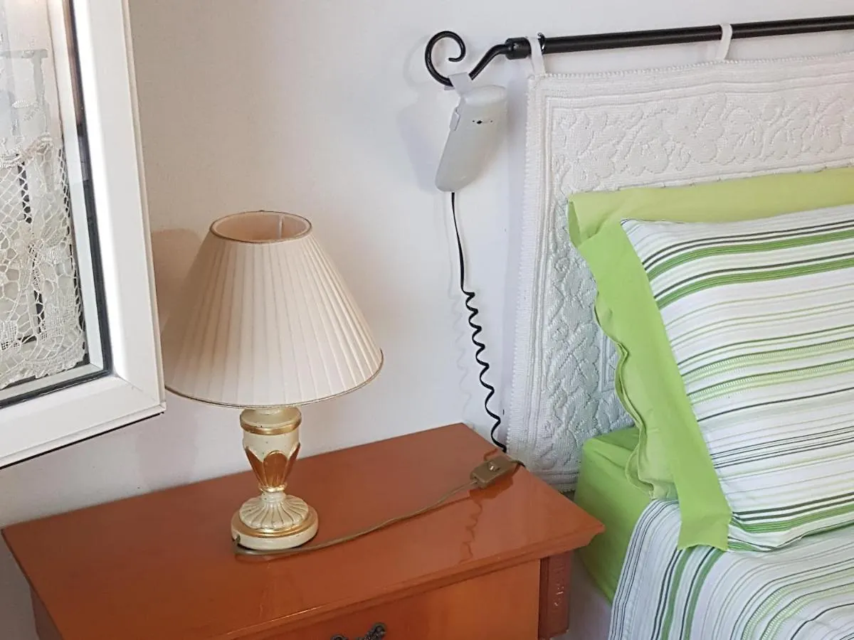 Bed and Breakfast La Casa Di Desideria Baratili San Pietro 0*,